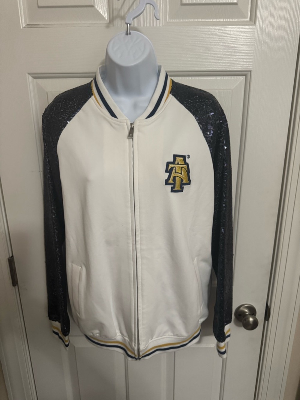 NORTH CAROLINA A&T SEQUINED JACKET LADY AGGIE PRIDE HBCU BOMBER JACKET NEW NWT